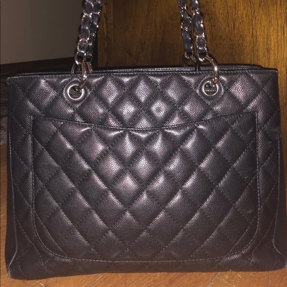 Authentic Chanel Handbag - Picture 6 of 8